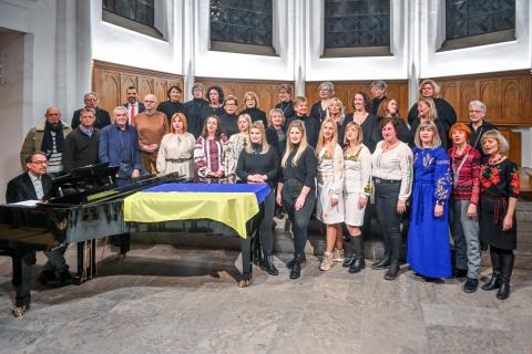 Gruppenfoto Chor in Kirche