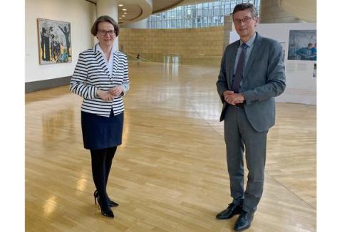 Ministerin und Bürgermeister