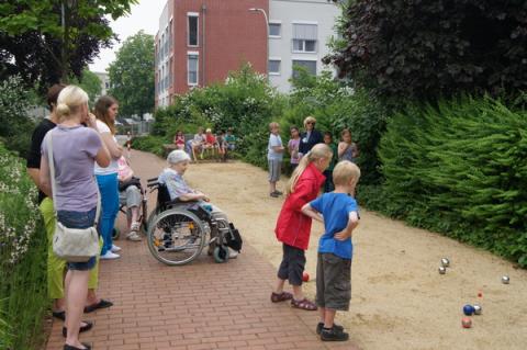 Mehrgenerationenspielplatz Gartenstraße - Der Schrebergarten des Dorfs Neukirchen