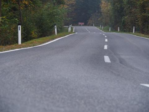 Gewundene Straße