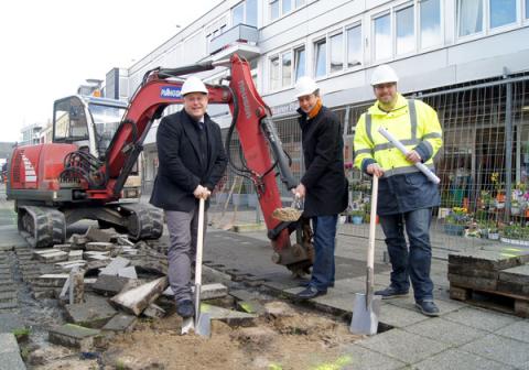 Spatenstich Vluyner Platz